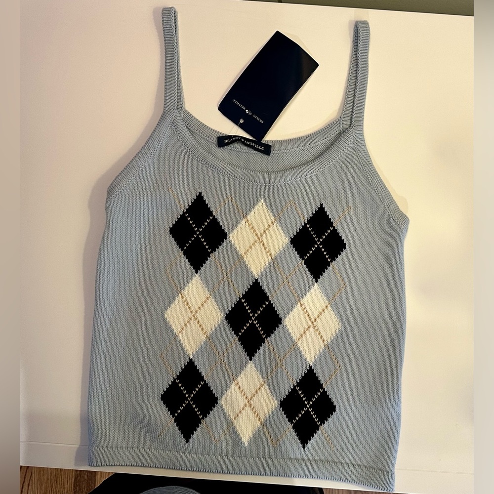 🔥🎀👸☀️NWT Brandy Melville Blue Knit Tank Top with Argyle Pattern